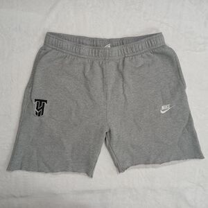 NIKE Shorts TYLER HERRO Large Grey Men's Cotton Sweatpants Activewear Athletic